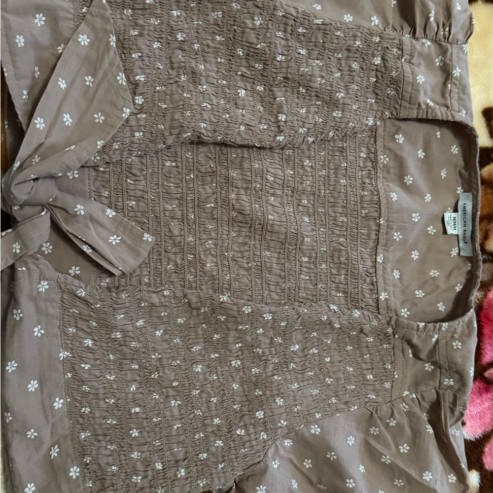American Eagle Outfitters Tan Floral Top